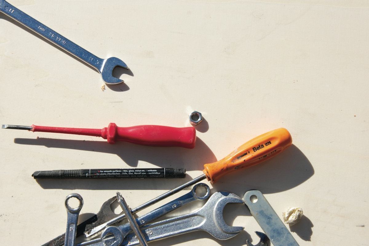 Electrician hand tools — the basics a homeowner needs before touching any wiring